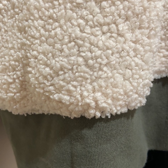 Fabletics Dream Polar Fleece Pullover | XL - Picture 4 of 5